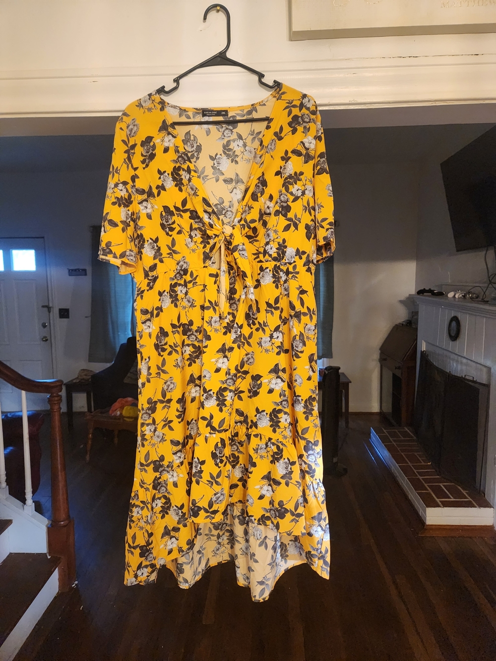SHEIN Yellow Floral Tie-Front Midi Dress